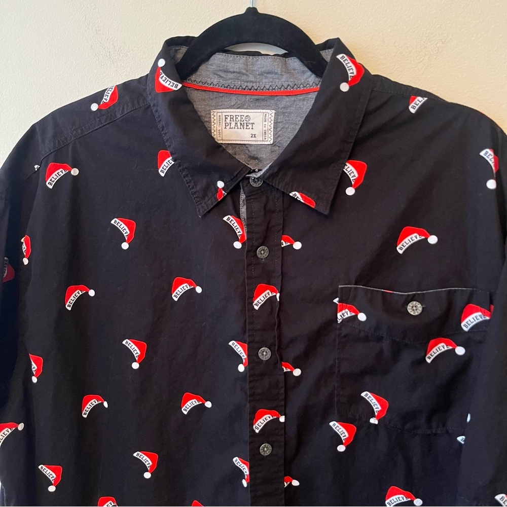 Free Planet Santas Hat "Believe" All Over Print Short Sleeve Button Up Men's 2XL